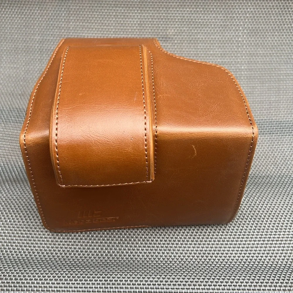 Mega Gear Genuine Leather Ever Ready Camera Case
